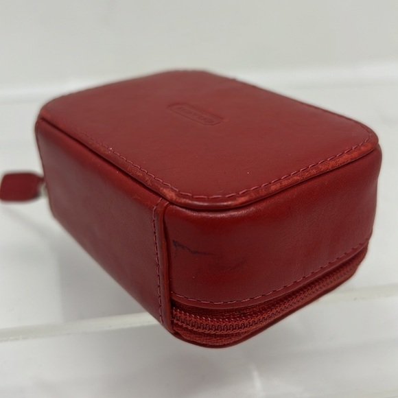 Coach Vintage Rare Red Leather Structured Zip Around Pillbox 3.5” x 2.5” - Picture 4 of 7